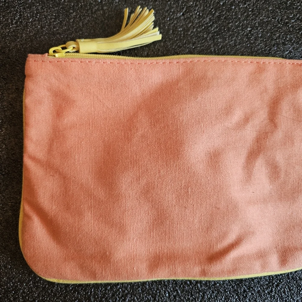 Brand New Never Used Beautiful Ipsy Makeup Bag